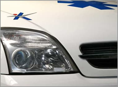 Coffret VSL/AMBULANCE (FAR 1070 AP). Grâce à sa composition règlementée, répondant à l’arrêté du 10 février 2009 fixant les conditions exigées pour les véhicules et les installations matérielles affectées aux transports sanitaires terrestres, cette gamme contient tout le nécessaire permettant de soigner.