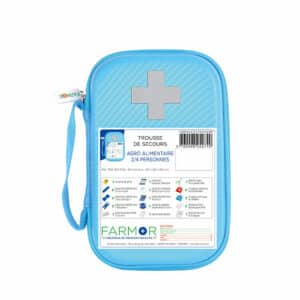 Trousse de secours AGRO-ALIMENTAIRE 2/4 personnes (TRO 2311 FLB) en PU Gamme Métiers - Agro-alimentaire Cette gamme vous permettra d’équiper des unités de 2 à 20 personnes. Ainsi, leurs contenus possèdent tout le matériel indispensable pour leur apporter les premiers soins. En effet, toute notre gamme se compose d’éléments tel que des pansements bleus détectables bout de doigts, des compresses anti-coups, ainsi que des pansements brûlures. Elle contient également des dosettes de sérum physiologique ou bien encore des bandes extensibles bleues…
